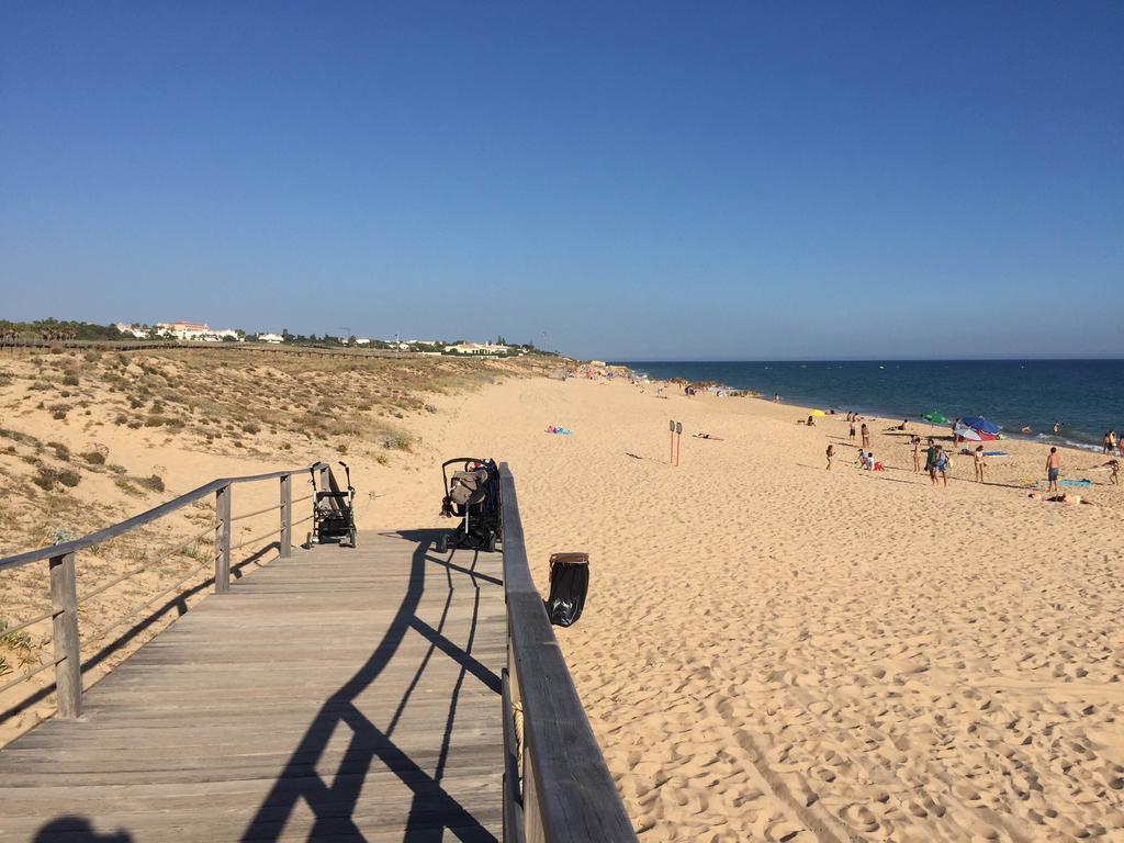Fantastic Apartment Salgados Beach Albufeira Luaran gambar